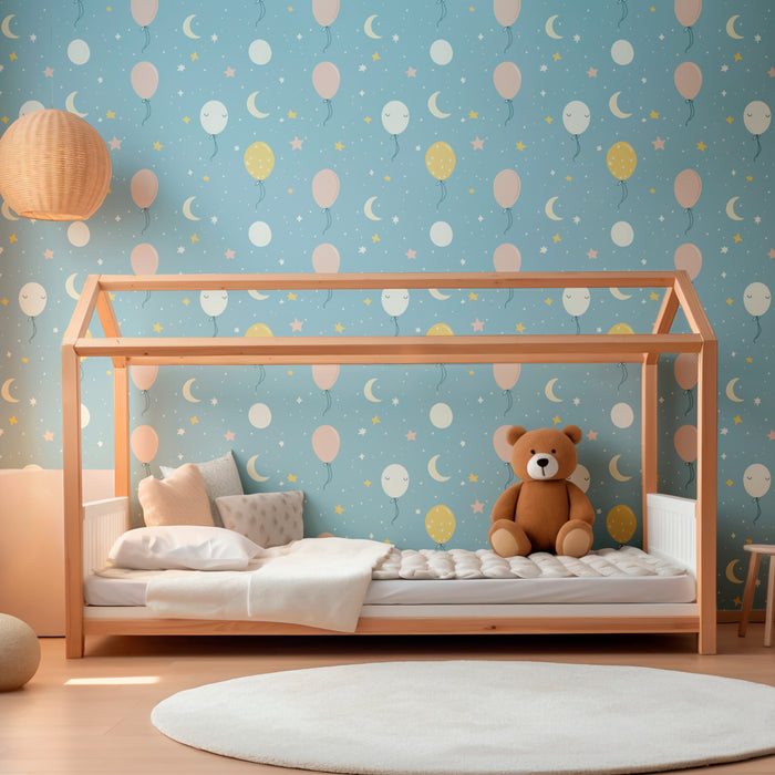 Papel de parede quarto bebê com padrões | Balões coloridos e céu estrelado