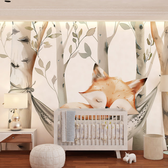 Babykamer behang - Slapende kleine vos in een hangmat tussen zachte berken en herfstbladeren