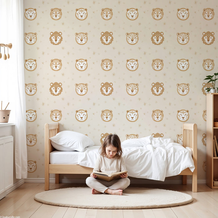 Kinderkamer behang met patronen | Dierengezichten in zachte tinten