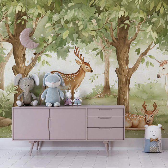 Kinderkamer behang | Groene bos met herten en majestueuze eenhoorn