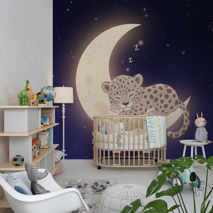 Papel pintado infantil | Pequeño leopardo dormido en la luna