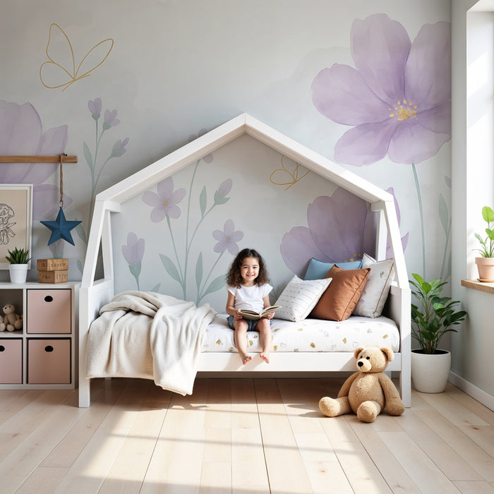 Kinderzimmer Tapete | Pastellblumen und zarte Schmetterlinge