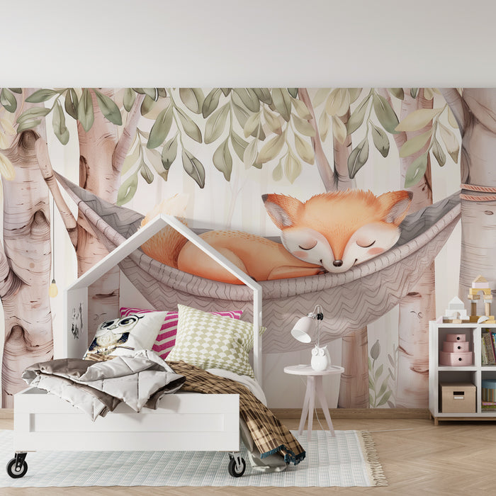 Papel pintado infantil - Pequeño zorro dormido en una hamaca tejida en el corazón de un bosque de abedules.