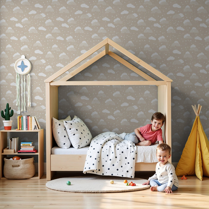 Papier peint chambre enfant à motifs | Nuages et arcs-en-ciel dans des tons doux