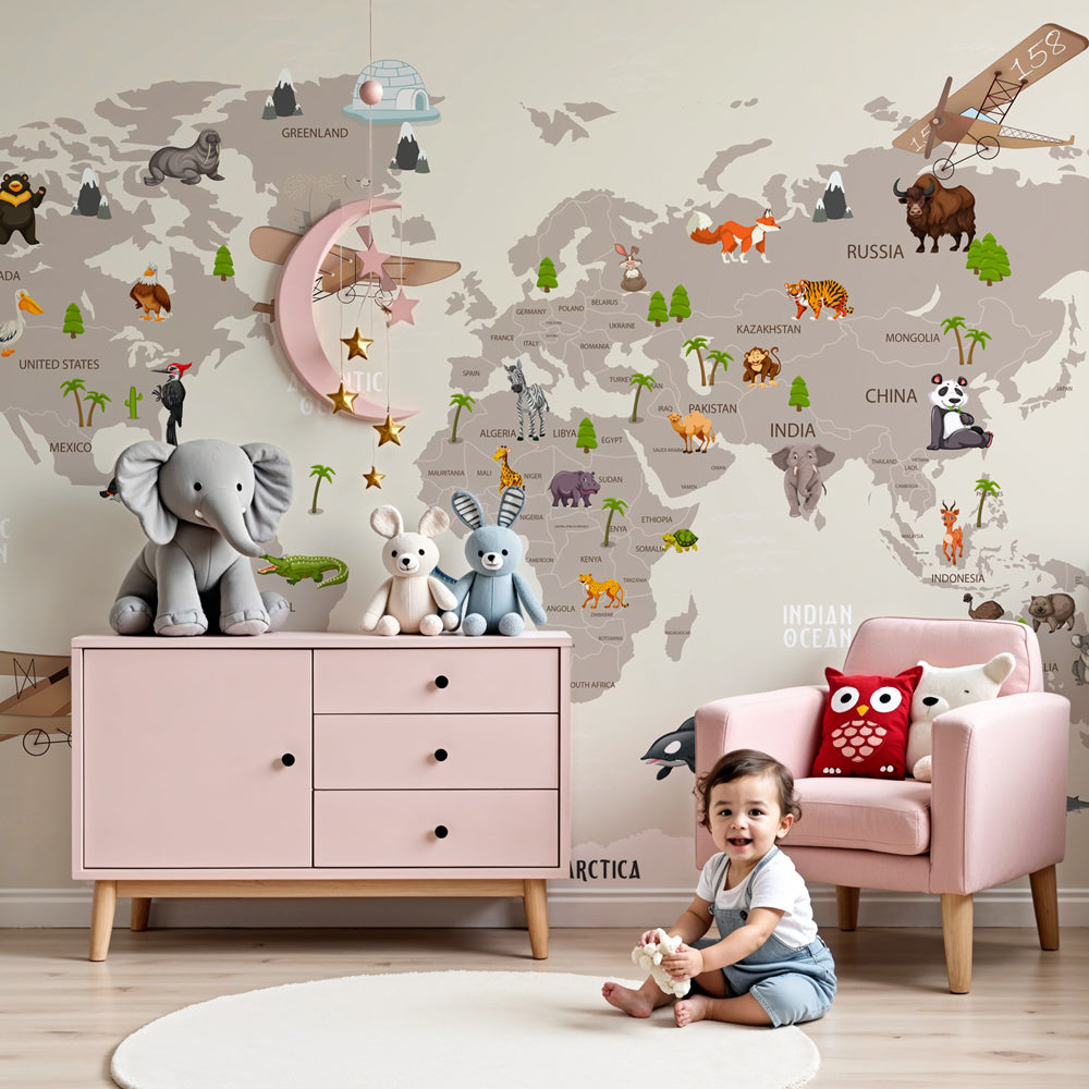 Papier peint chambre enfant | Carte du monde avec animaux et paysages ...
