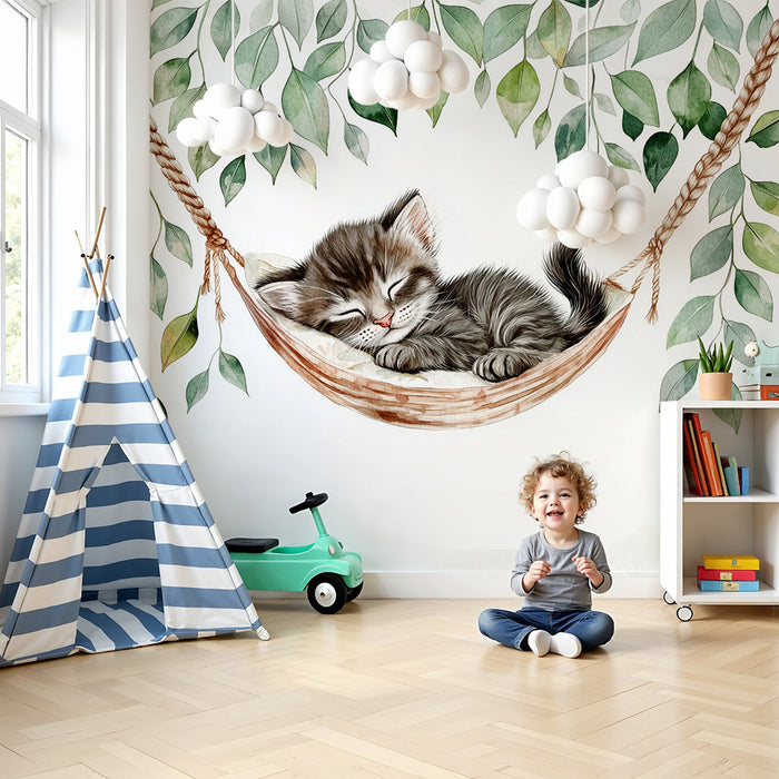 Babykamer behang | Slapende kitten en groene bladeren