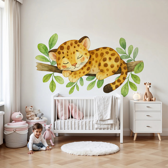 Barntapet | Sovande leopard på gren