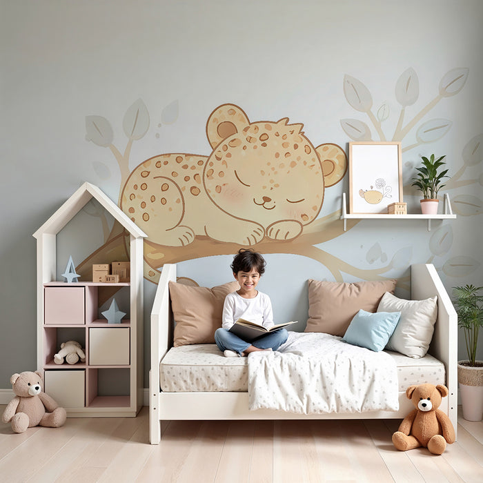 Lastenhuoneen tapetti | Pieni uninen leopardi oksalla