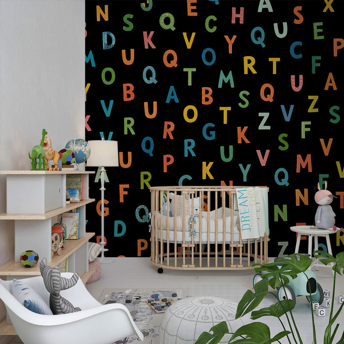 Dětská tapeta | Barevná abeceda na černém pozadí