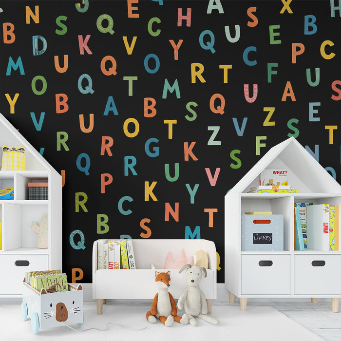 Dětská tapeta | Barevná abeceda na černém pozadí