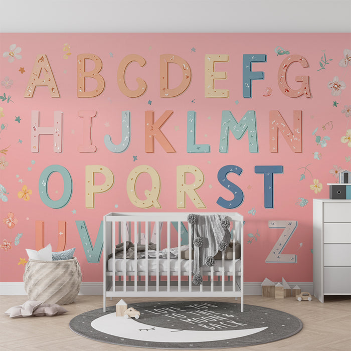 Lastenhuoneen tapetti | Värikäs aakkosto ja herkät kukat