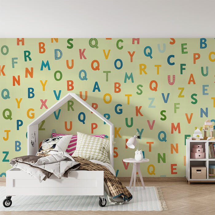 Barntapet | Färgstarkt alfabet grönt