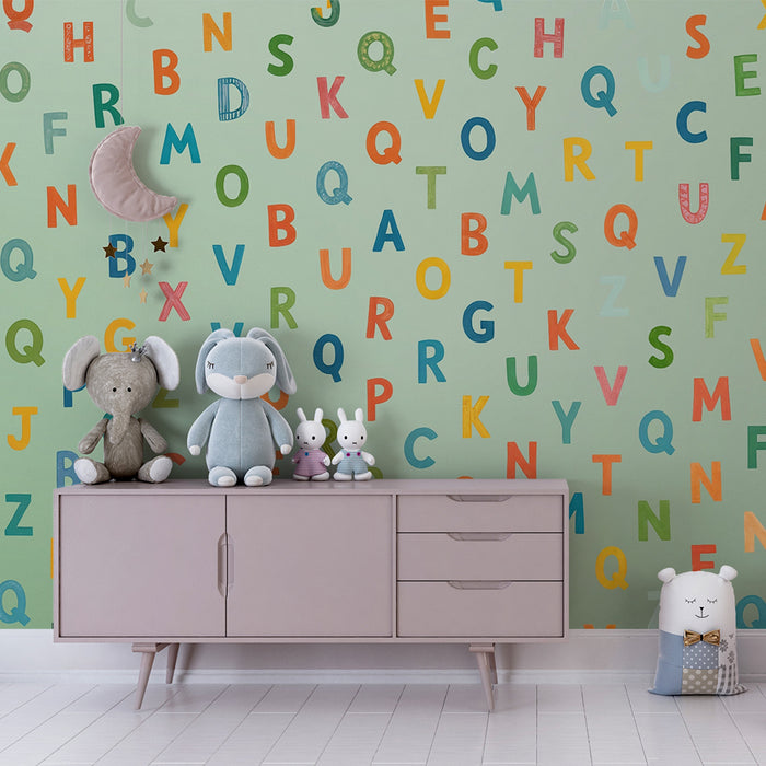 Papel pintado infantil | Alfabeto verde colorido