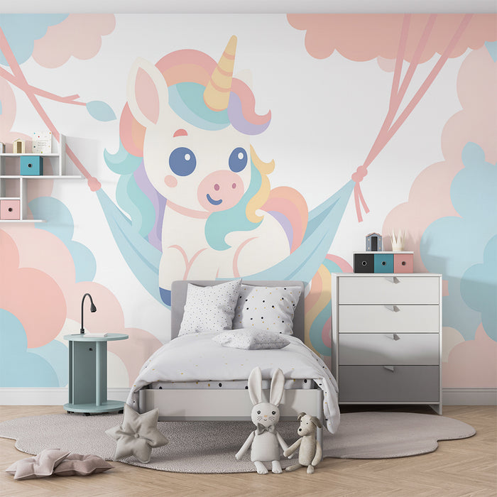 Papier peint chambre bébé | Licorne rêveuse dans des nuages pastel