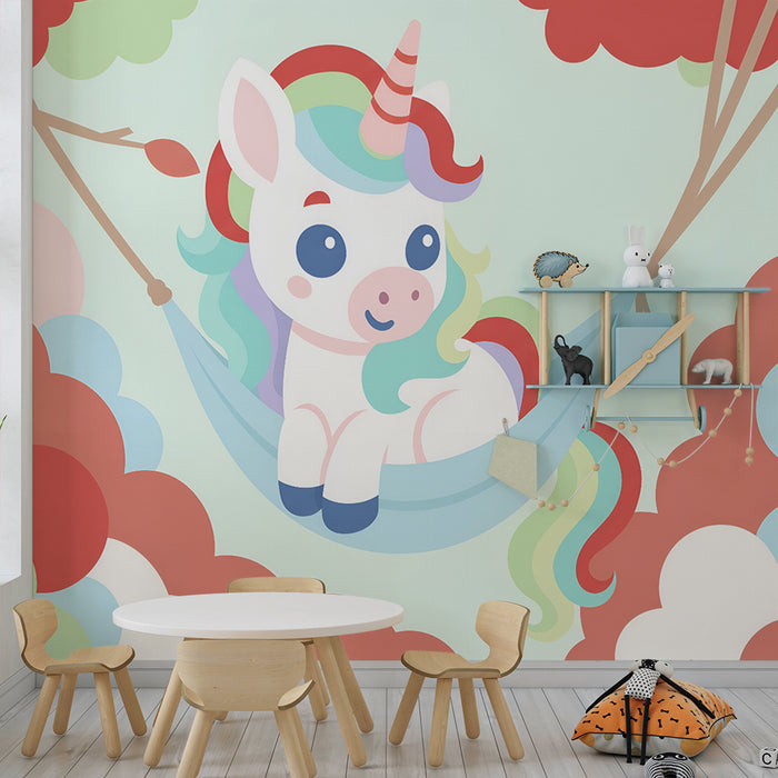 Kinderzimmer Tapete | Regenbogen-Einhorn und bunte Wolken
