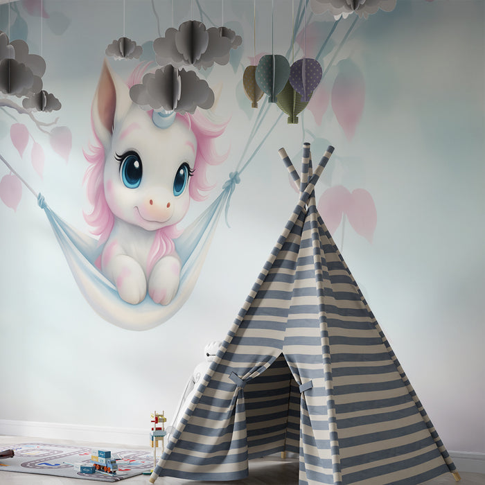 Papier peint chambre bébé | Licorne douce dans un hamac