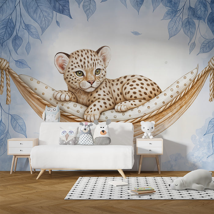 Papier peint léopard bébé | Douce rêverie dans un hamac