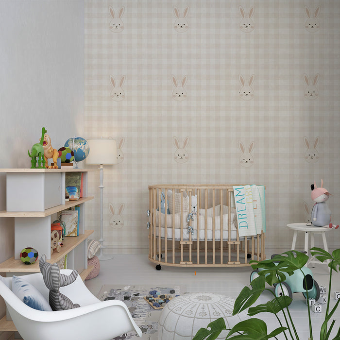 Papel de parede para quarto de bebé | Adoráveis coelhinhos em fundo xadrez suave