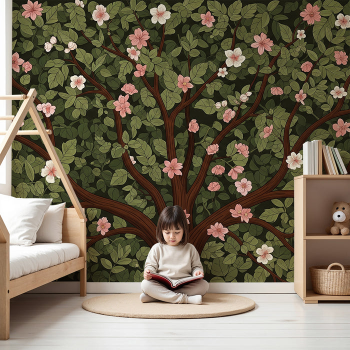 **Tapete fürs Babyzimmer | Blühender Baum mit bunten Vögeln und üppigem Blattwerk**