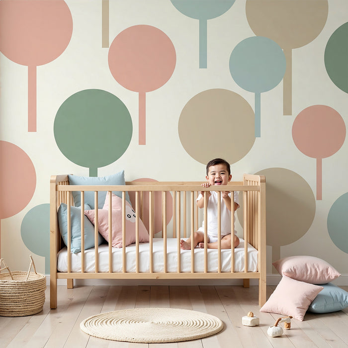 Barntapet | Stiliserade träd i mjuka färger för en lugnande atmosfär