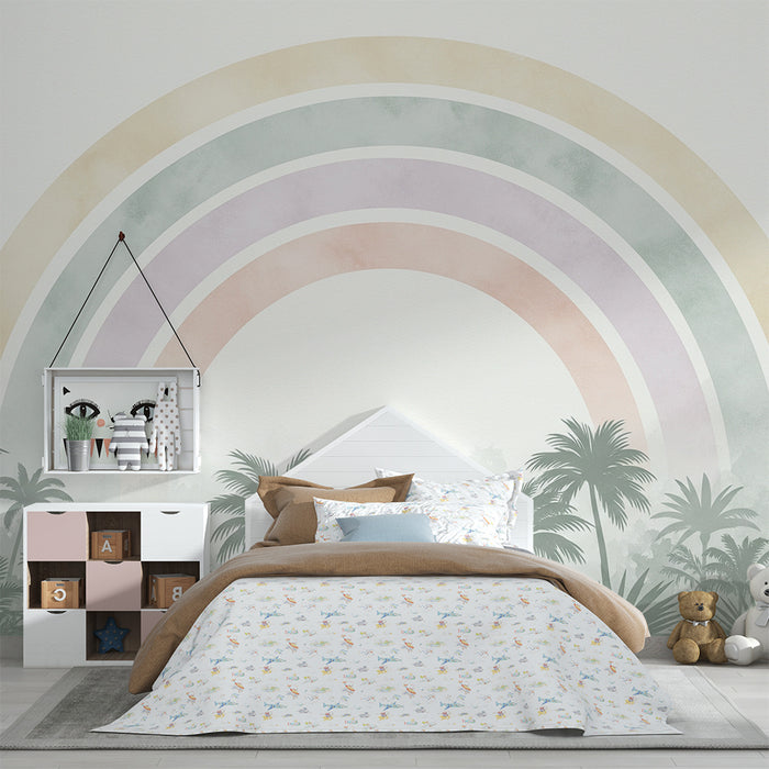 Babyzimmer Tapete | Pastellregenbogen und Palmen in einer sanften Atmosphäre