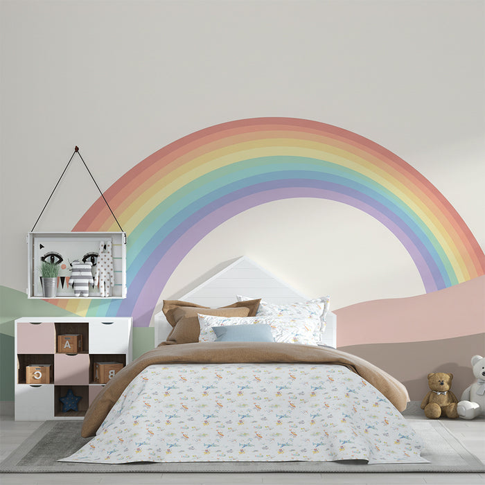 Lastenhuoneen tapetti | Vaaleanpunainen sateenkaari lempeässä maisemassa
