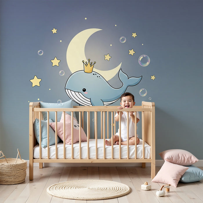 Babyzimmer Tapete | Königlicher Wal unter dem Mond mit Sternen und Blasen