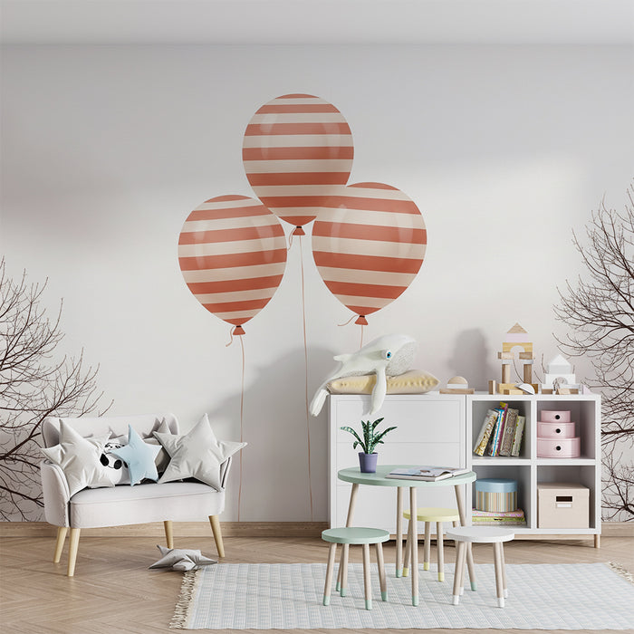 Paberi tapeet beebi tuba | Triibulised õhupallid õrnas ja rahustavas taevas