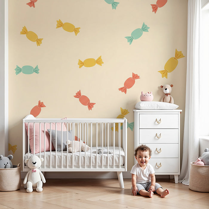 Behang voor babykamer | Kleurrijke snoepjes op zachte achtergrond