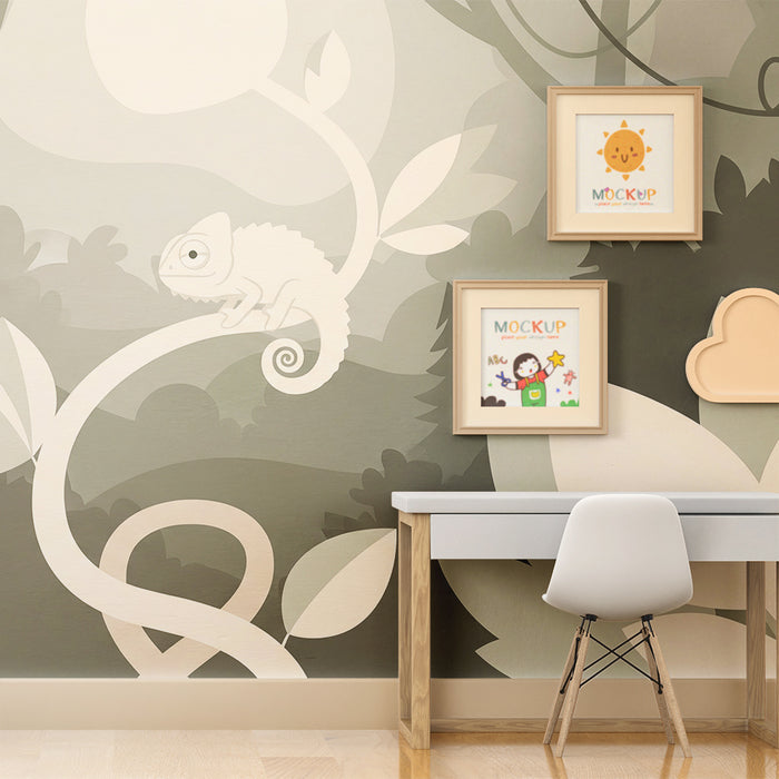 **Tapete fürs Babyzimmer | Verspieltes Chamäleon auf einer Liane im sanften Wald**