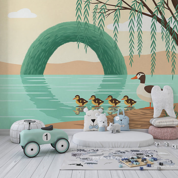 Barntapet | Anka och hennes ankungar vid vattnet