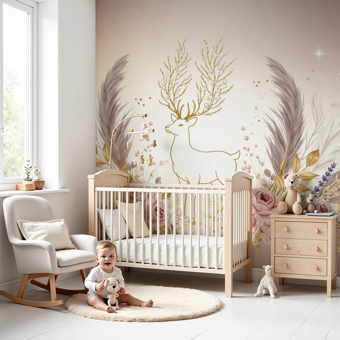 Papier peint chambre bébé | Cerf élégant entouré de fleurs et de plumes dorées