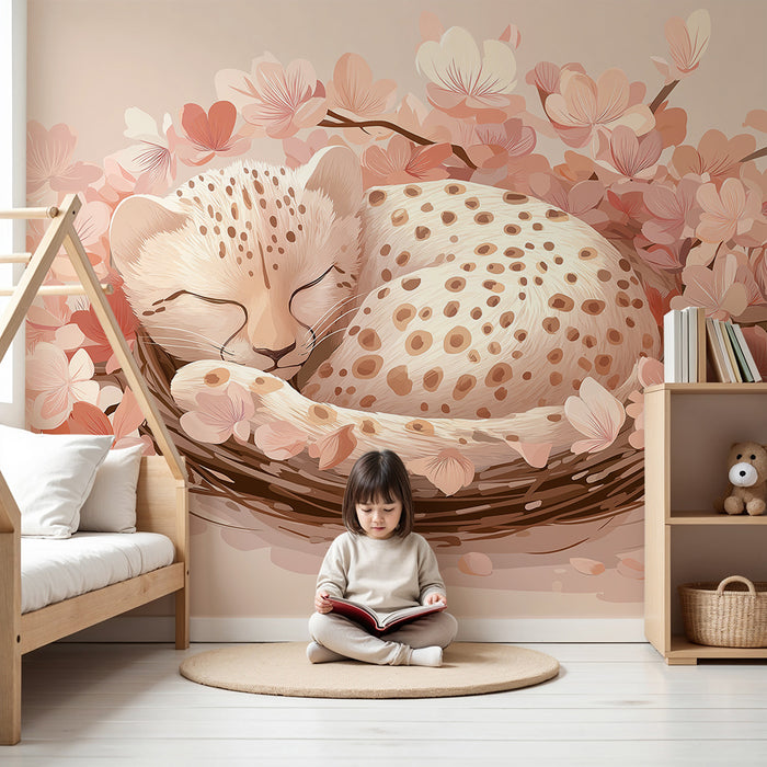 Papier peint chambre bébé | Chaton endormi dans un nid de fleurs délicates