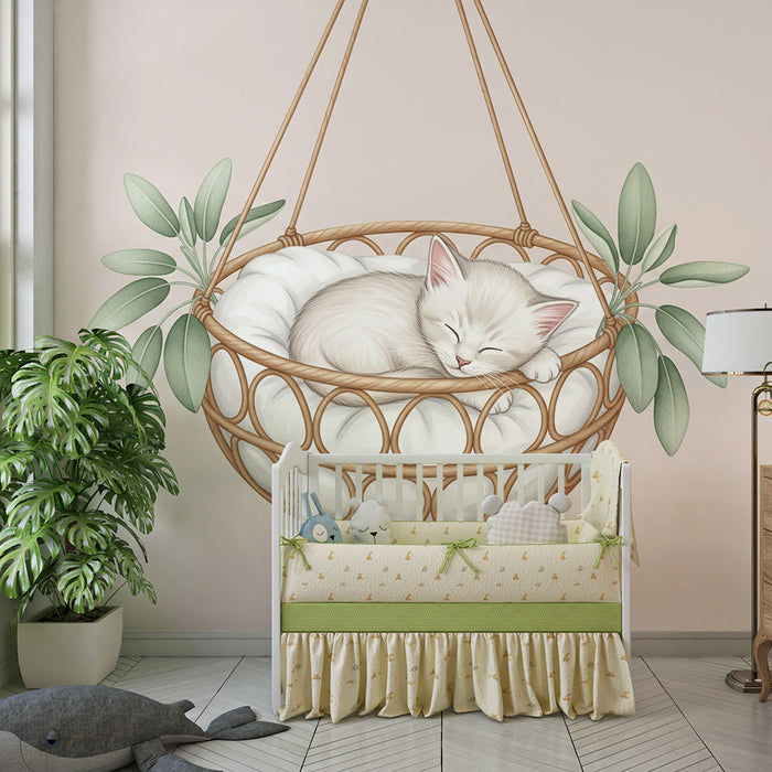 Papier peint chambre bébé | Chaton endormi dans un panier suspendu