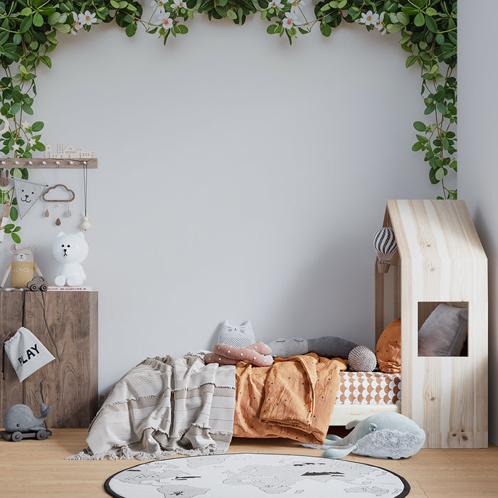 Barntapet | Delikat blomsterdekoration med gröna blad och färgglada blommor