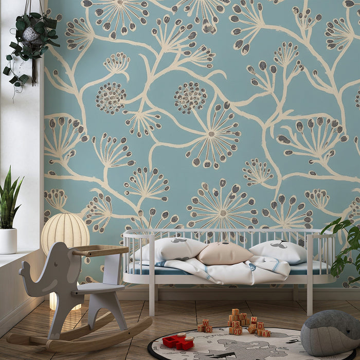 Papel de parede para quarto de bebé | Decoração floral delicada sobre fundo azul suave