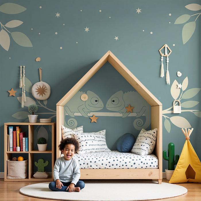 Papel de parede para quarto de bebé | Dois camaleões cúmplices num ramo sob as estrelas