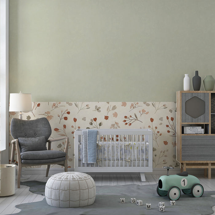 Papier peint chambre bébé | Douces fleurs pastel sur fond crème et vert tendre
