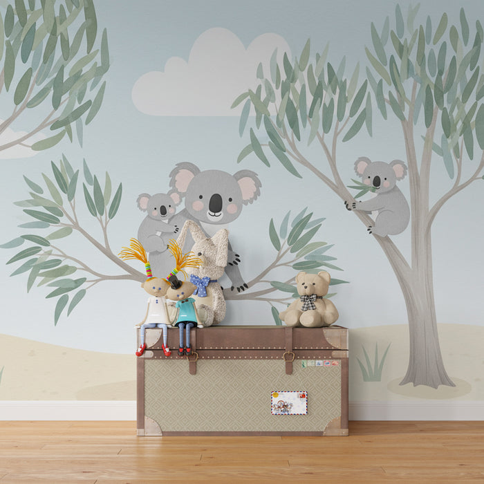 Carta da parati bambini | Dolcezza dei koala su sfondo naturale