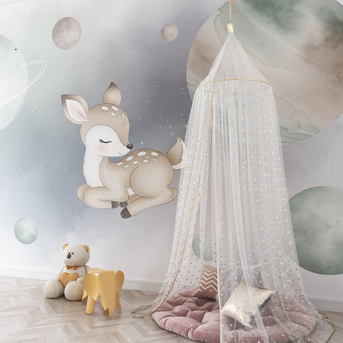 Papier peint chambre bébé | Doux cerf dans un univers spatial