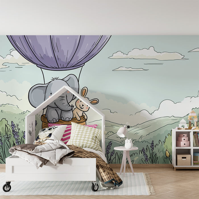 Babyzimmer Tapete | Elefant und Hase in einem Heißluftballon über den Hügeln