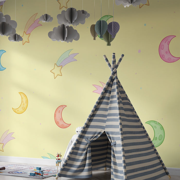 Nursery room wallpaper | Színes csillagok és holdak sárga háttéren