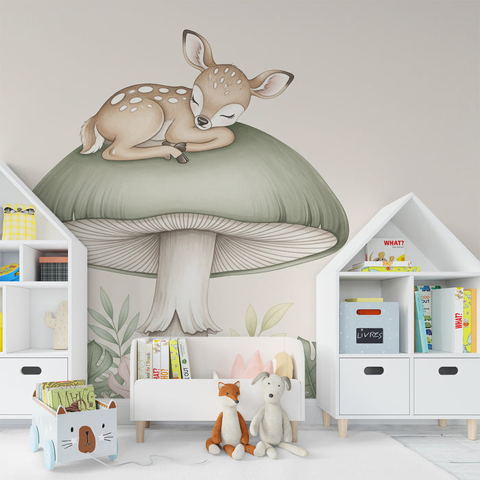 Papier peint chambre bébé | Faon endormi sur un champignon