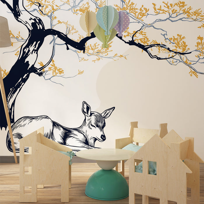 Lastenhuoneen tapetti | Rauhallinen hirvi kultaisen lehtipuun alla