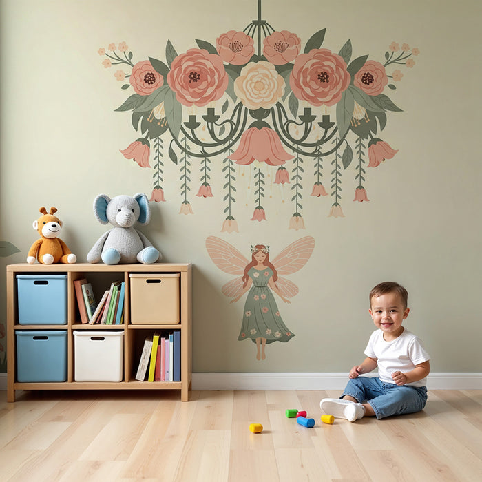 Papel de parede para quarto de bebé | Fada encantada sob um lustre floral com cogumelos e folhagem