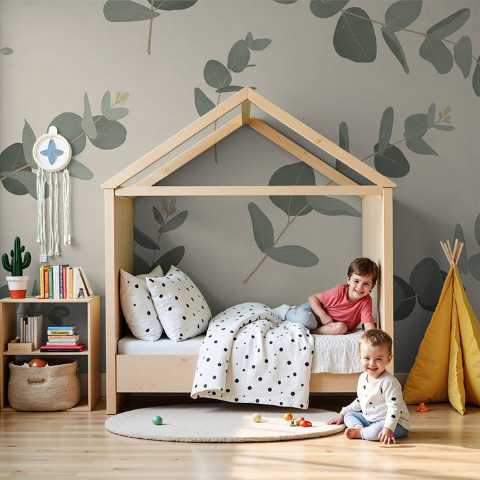 Papel de parede para quarto de bebé | Folhas de eucalipto sobre fundo claro