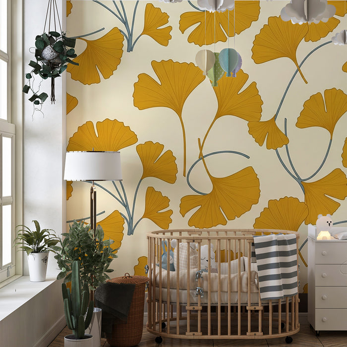 Papier peint chambre bébé | Feuilles de ginkgo dorées sur fond crème