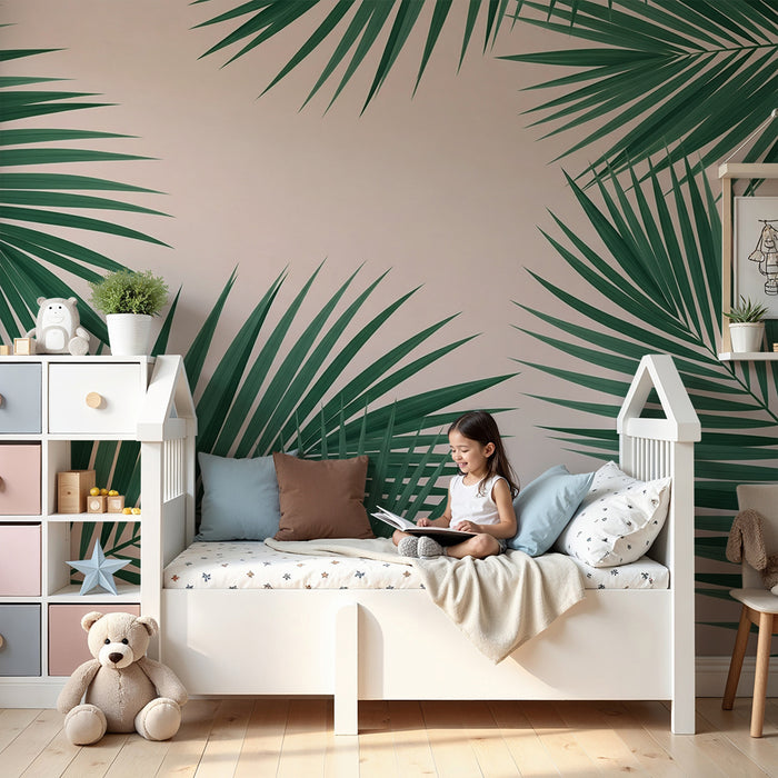 Papel de parede para quarto de bebé | Folhas de palmeira sobre fundo rosa suave