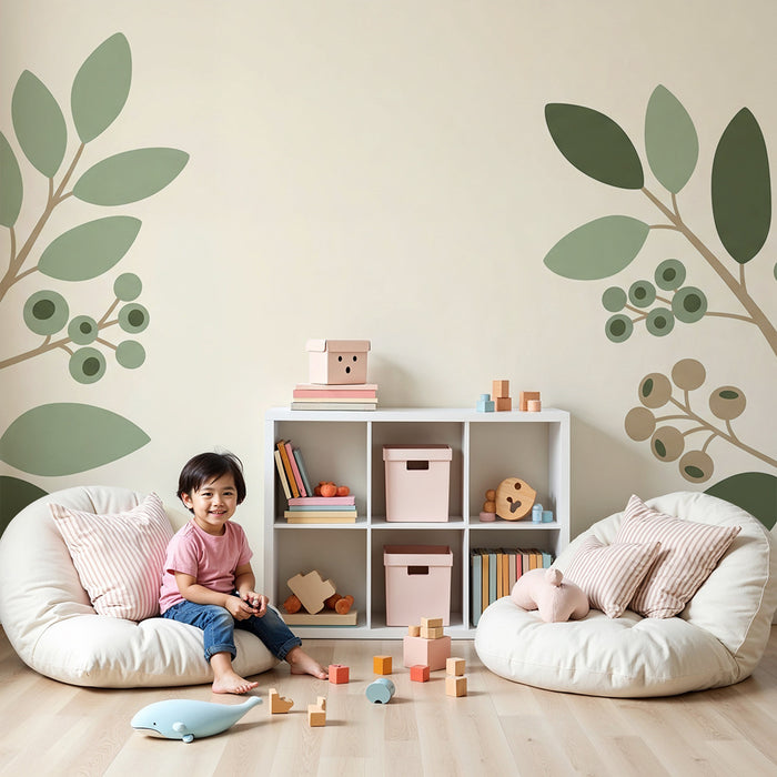 Behang babykamer | Fijne blaadjes en bessen op een zachte achtergrond in een lieve stijl