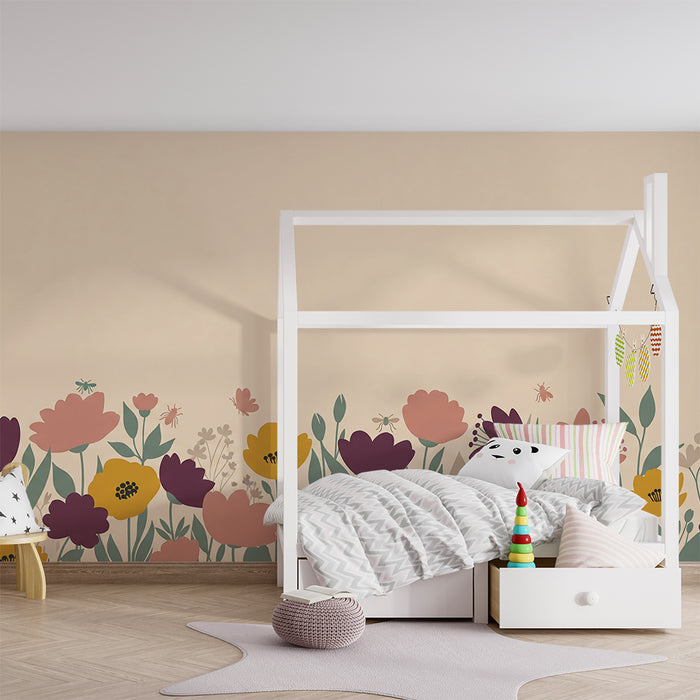 Papier peint chambre bébé | Fleurs colorées et insectes dans un jardin doux
